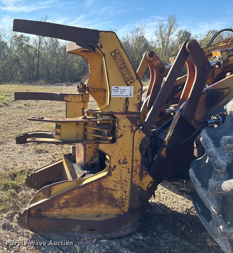 image for item EA7124 1999 Hydro-Ax 411EX feller buncher