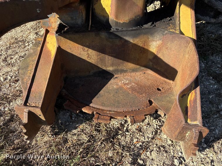 image for item EA7124 1999 Hydro-Ax 411EX feller buncher