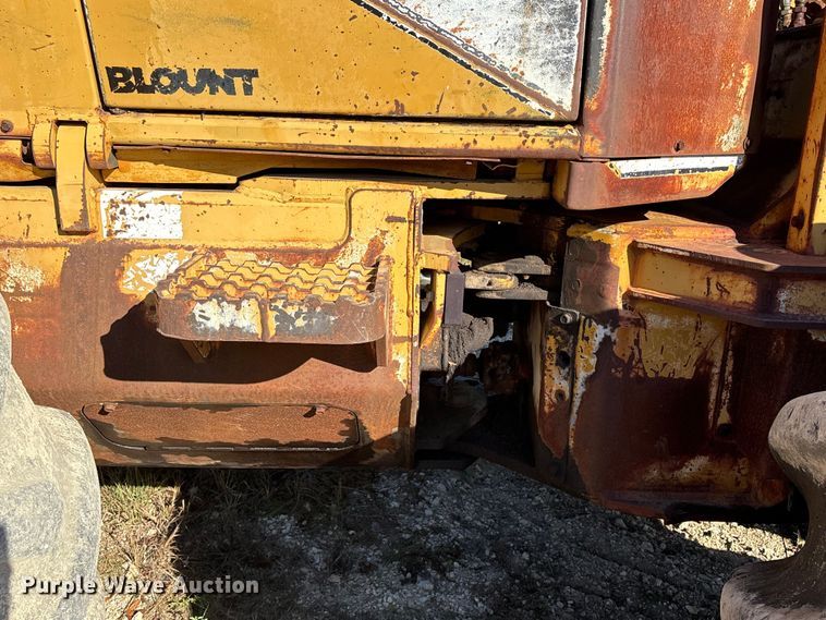 image for item EA7124 1999 Hydro-Ax 411EX feller buncher
