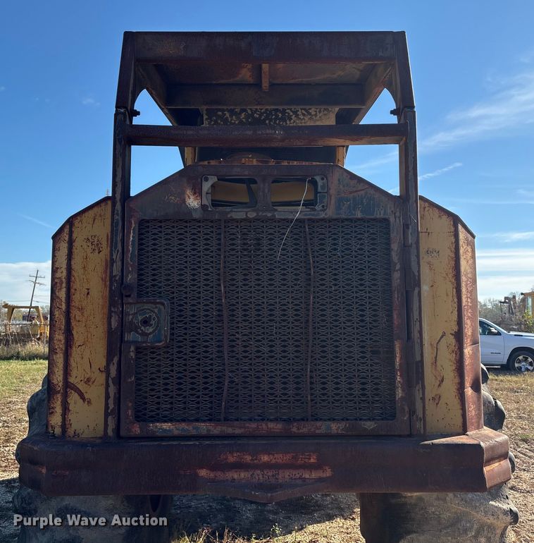 image for item EA7124 1999 Hydro-Ax 411EX feller buncher