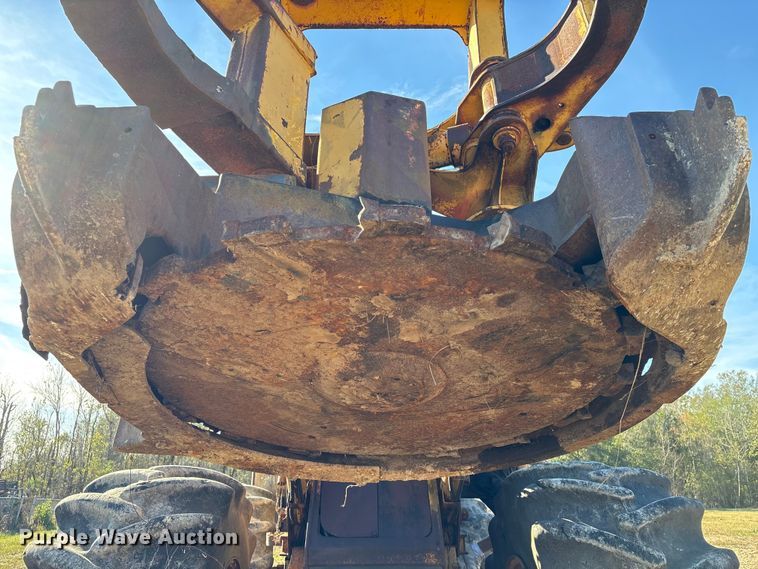 image for item EA7124 1999 Hydro-Ax 411EX feller buncher