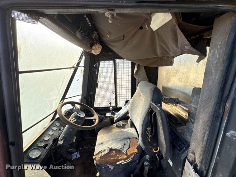 image for item EA7124 1999 Hydro-Ax 411EX feller buncher