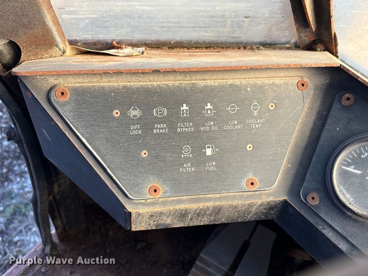 image for item EA7124 1999 Hydro-Ax 411EX feller buncher