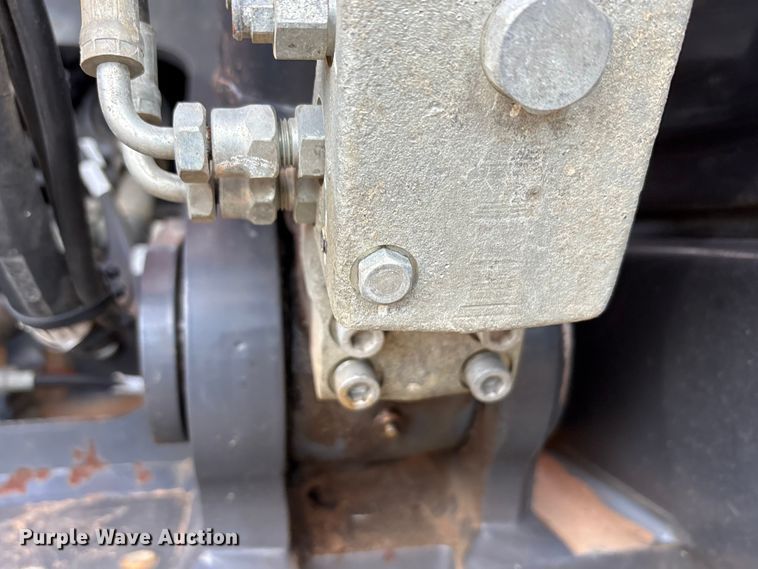 image for item EA7745 2021 Doosan DX225LC excavator