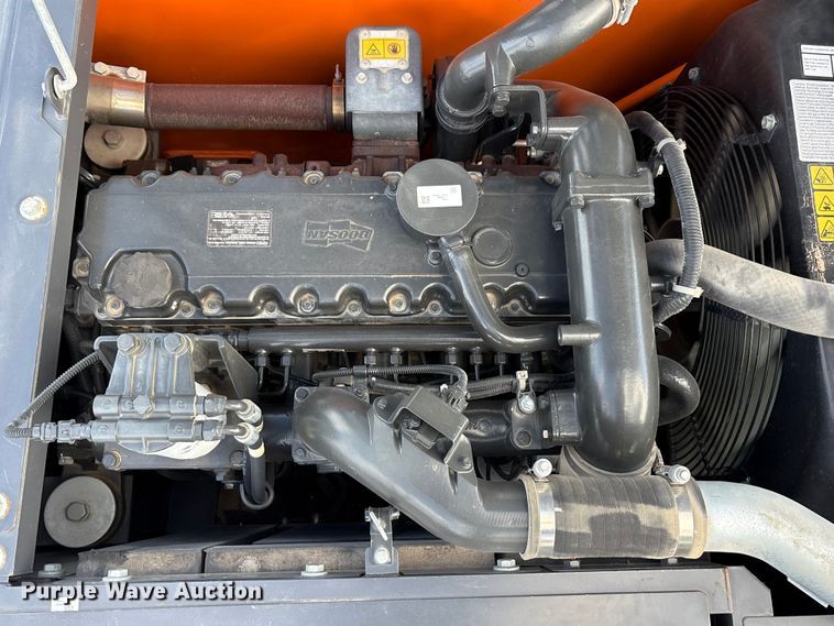 image for item EA7745 2021 Doosan DX225LC excavator