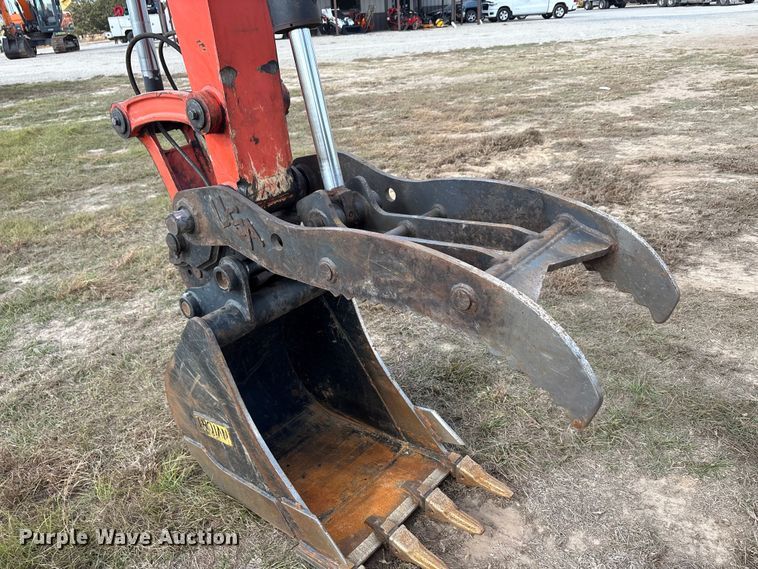 image for item EA7746 2022 Kubota KX080-4 mini excavator