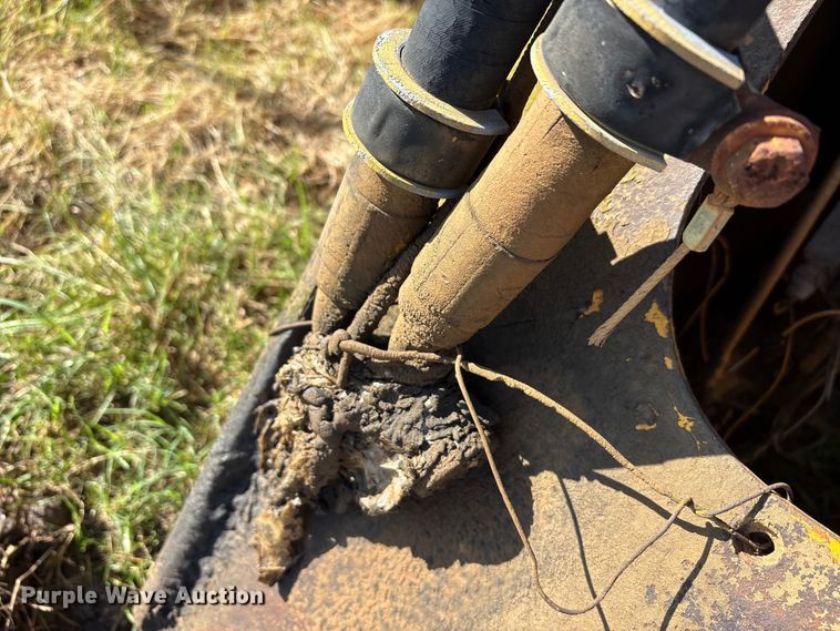 image for item EA7785 Dresser wheel loader