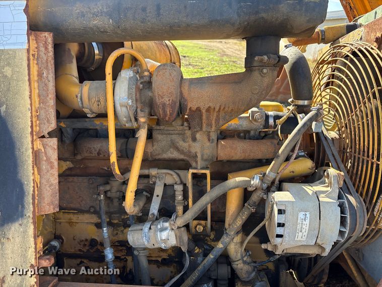 image for item EA7785 Dresser wheel loader