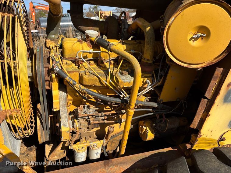 image for item EA7785 Dresser wheel loader