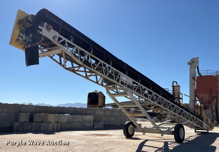 image for item EA7971 2017 TCI 30 X 60 RDS radial stacking conveyor