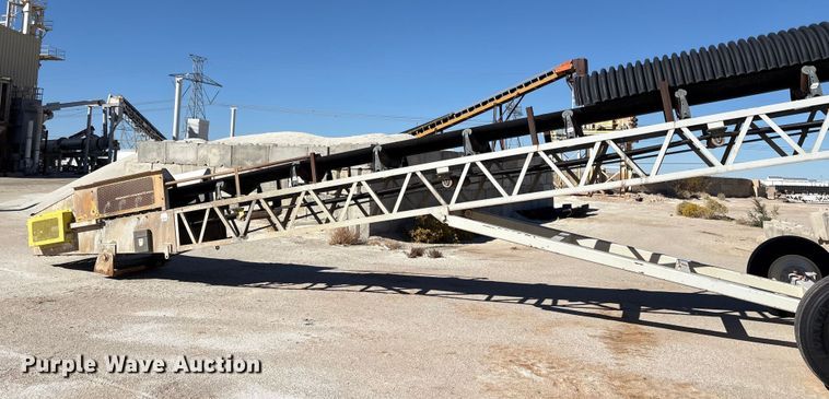 image for item EA7971 2017 TCI 30 X 60 RDS radial stacking conveyor