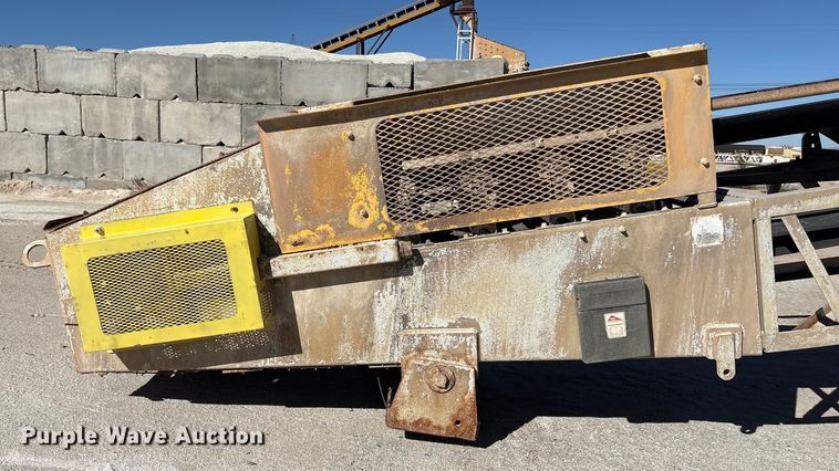 image for item EA7971 2017 TCI 30 X 60 RDS radial stacking conveyor