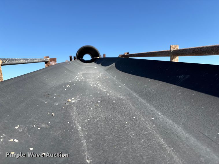 image for item EA7971 2017 TCI 30 X 60 RDS radial stacking conveyor