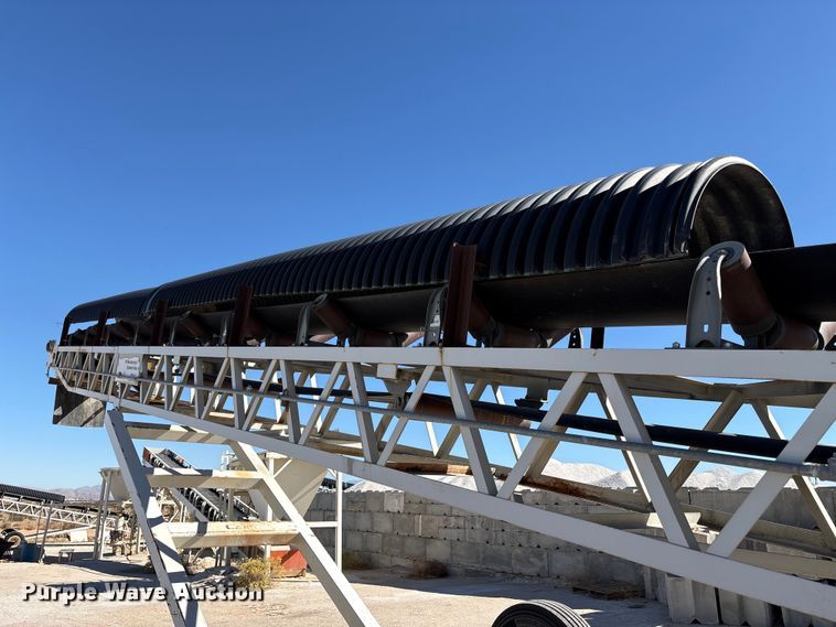 image for item EA7971 2017 TCI 30 X 60 RDS radial stacking conveyor