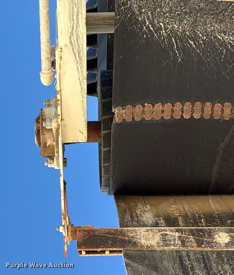 image for item EA7971 2017 TCI 30 X 60 RDS radial stacking conveyor