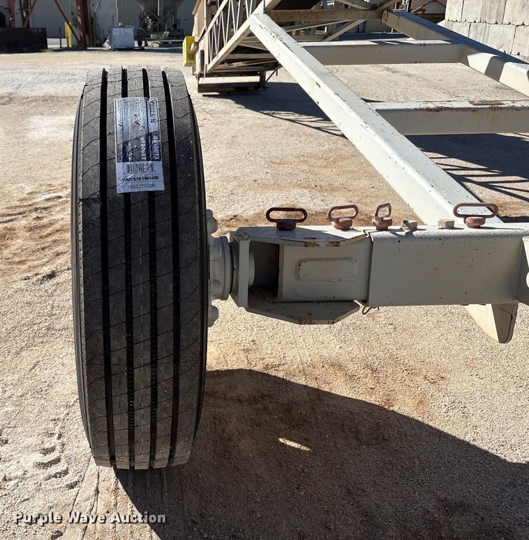 image for item EA7971 2017 TCI 30 X 60 RDS radial stacking conveyor