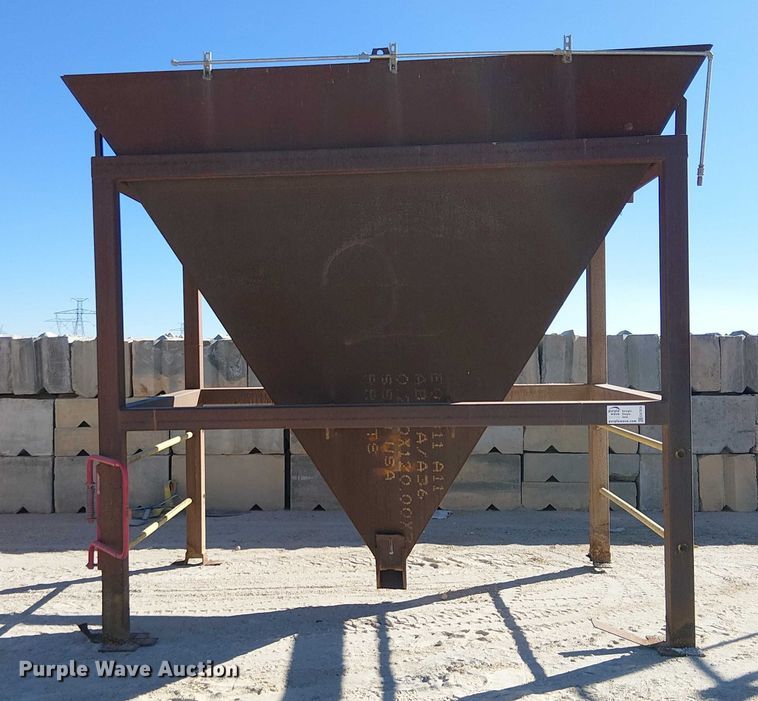 image for item EA7974  Input hopper