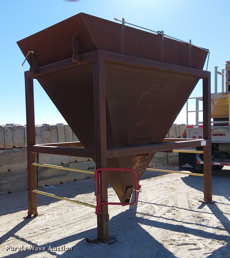 image for item EA7974  Input hopper