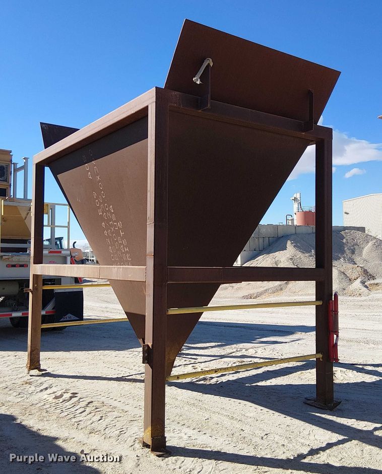 image for item EA7974  Input hopper