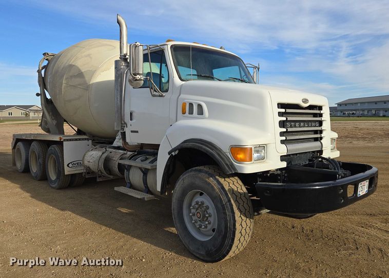 image for item EB1153 2007 Sterling L8500 ready mix truck