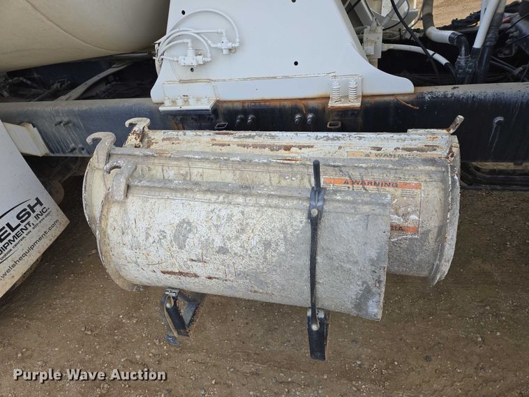 image for item EB1153 2007 Sterling L8500 ready mix truck