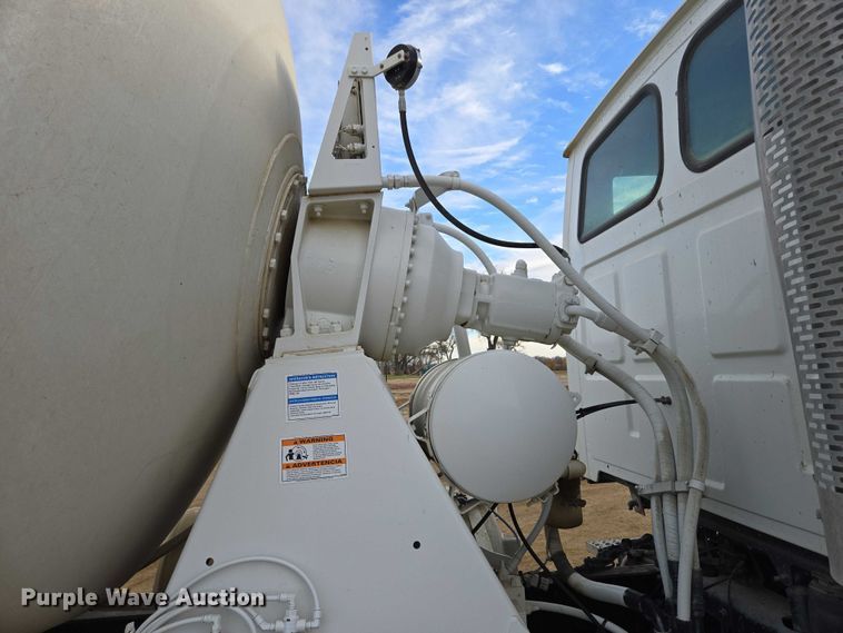 image for item EB1153 2007 Sterling L8500 ready mix truck