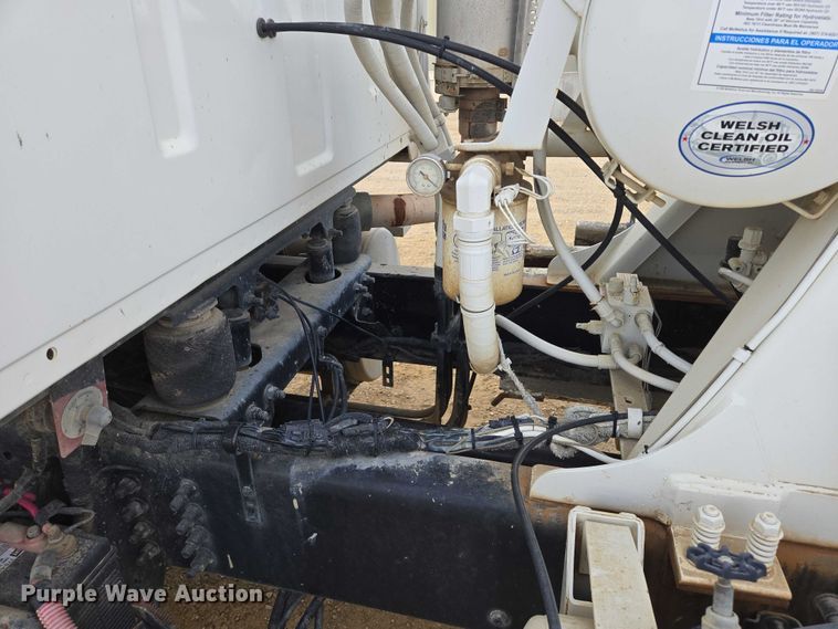 image for item EB1153 2007 Sterling L8500 ready mix truck