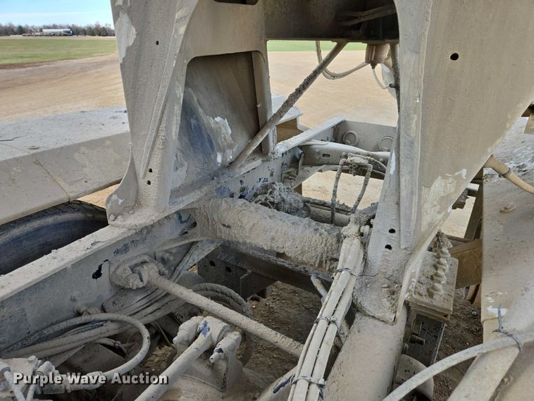 image for item EB1153 2007 Sterling L8500 ready mix truck