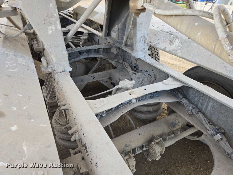 image for item EB1153 2007 Sterling L8500 ready mix truck