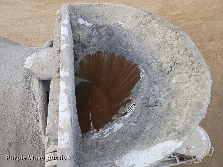 image for item EB1153 2007 Sterling L8500 ready mix truck