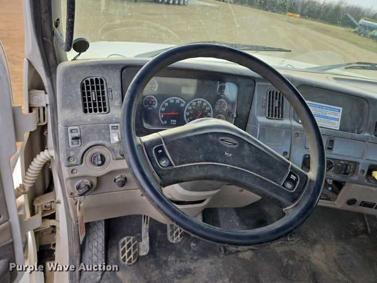 image for item EB1153 2007 Sterling L8500 ready mix truck