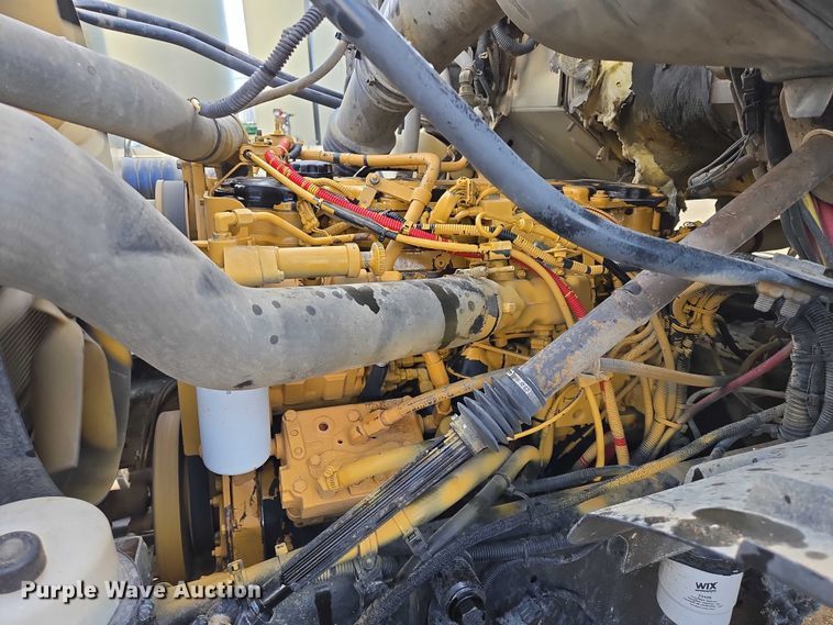 image for item EB1153 2007 Sterling L8500 ready mix truck