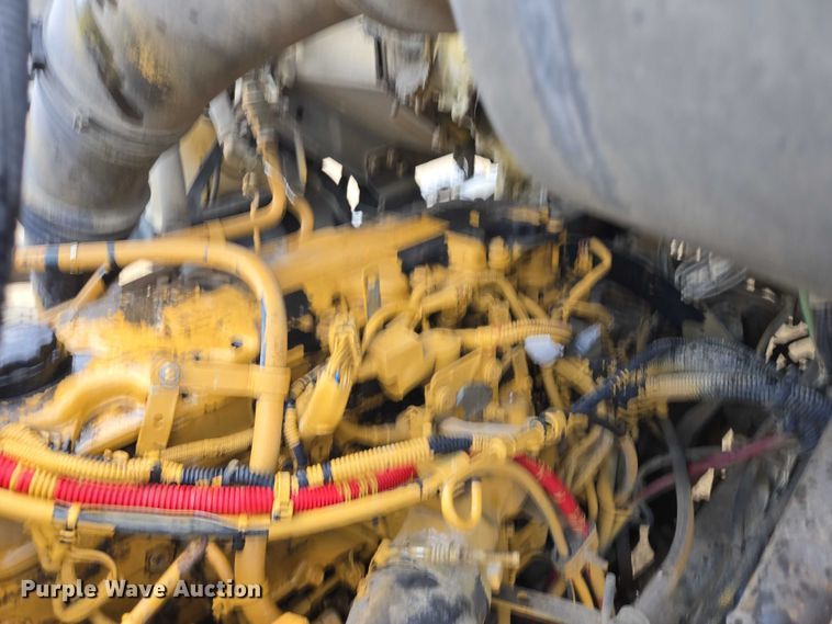 image for item EB1153 2007 Sterling L8500 ready mix truck