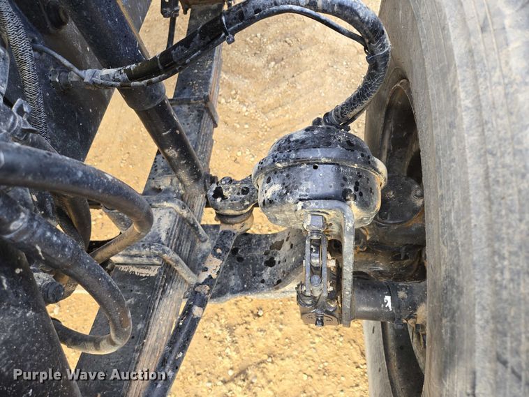 image for item EB1153 2007 Sterling L8500 ready mix truck