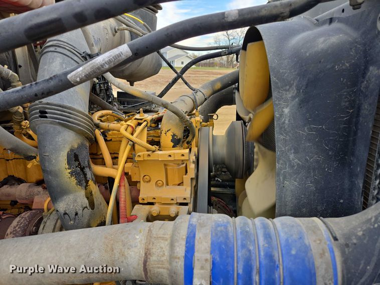 image for item EB1153 2007 Sterling L8500 ready mix truck