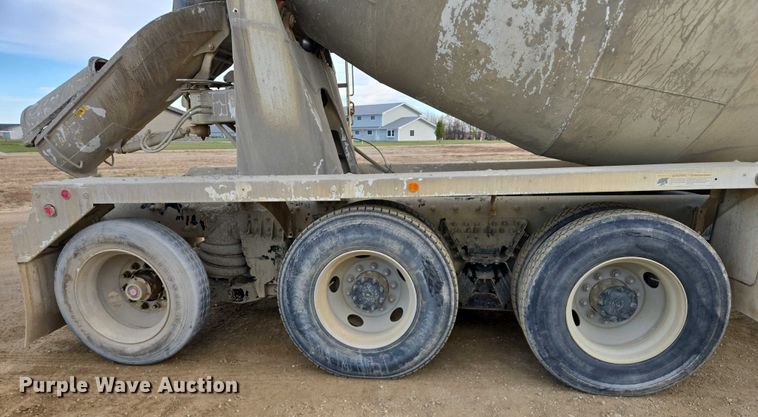 image for item EB1153 2007 Sterling L8500 ready mix truck