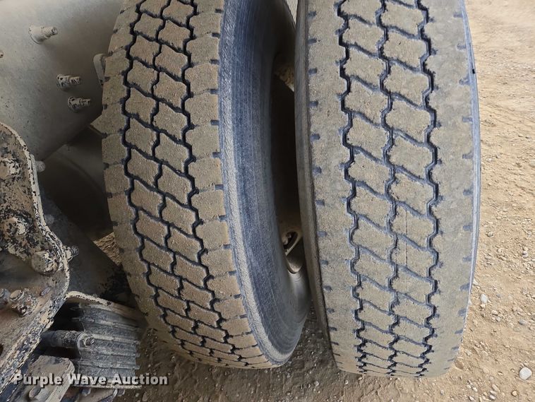 image for item EB1153 2007 Sterling L8500 ready mix truck