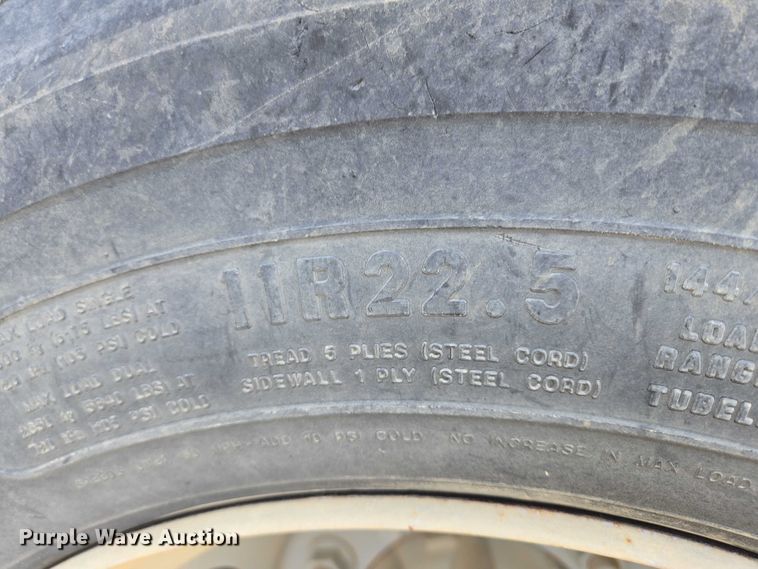 image for item EB1153 2007 Sterling L8500 ready mix truck