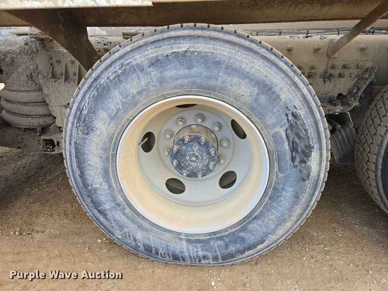 image for item EB1153 2007 Sterling L8500 ready mix truck