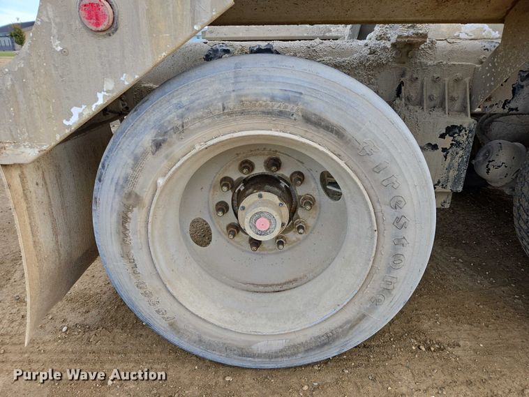 image for item EB1153 2007 Sterling L8500 ready mix truck