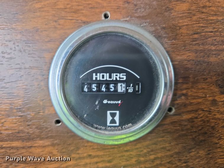 image for item EB1154 2000 Peterbilt 357 ready mix truck