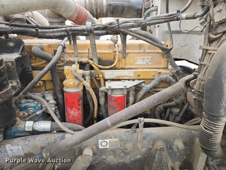 image for item EB1154 2000 Peterbilt 357 ready mix truck