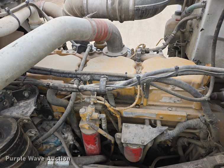 image for item EB1154 2000 Peterbilt 357 ready mix truck