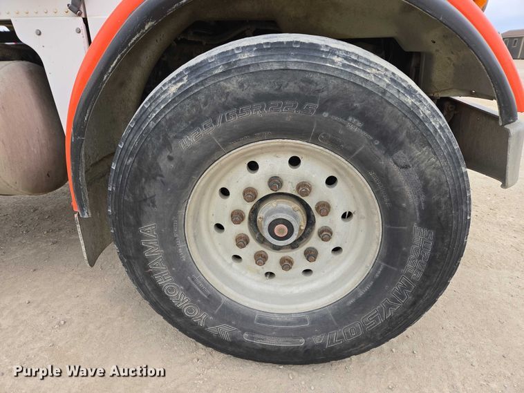 image for item EB1154 2000 Peterbilt 357 ready mix truck