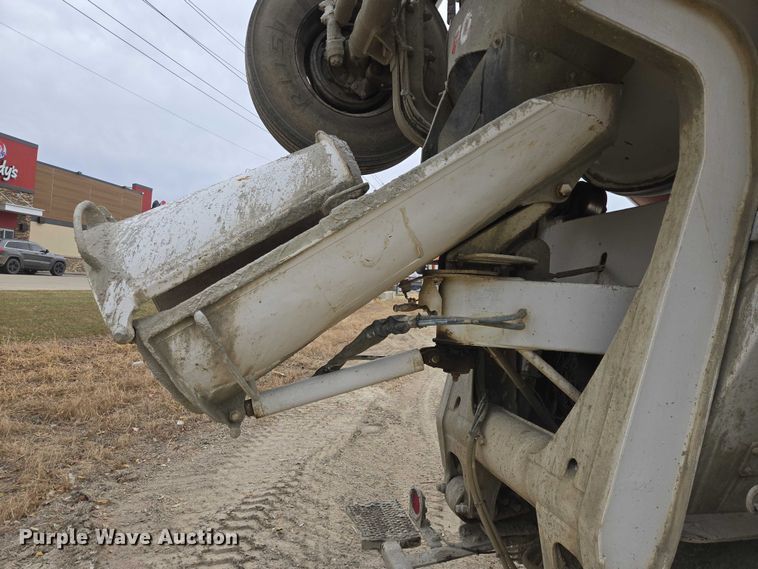 image for item EB1155 2011 Kenworth W900 ready mix truck