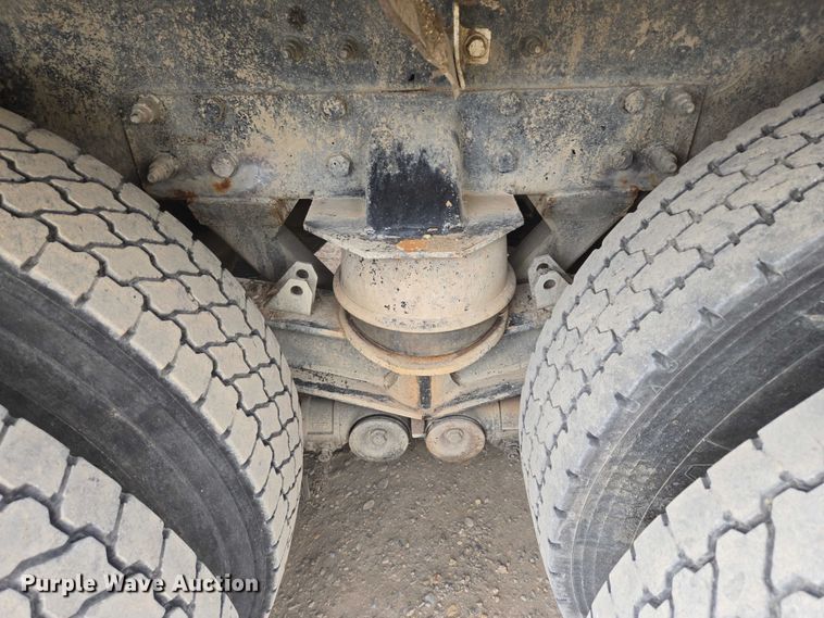 image for item EB1155 2011 Kenworth W900 ready mix truck