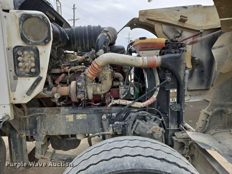 image for item EB1155 2011 Kenworth W900 ready mix truck