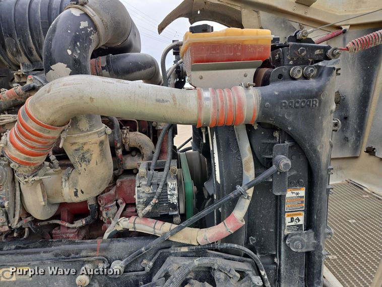 image for item EB1155 2011 Kenworth W900 ready mix truck