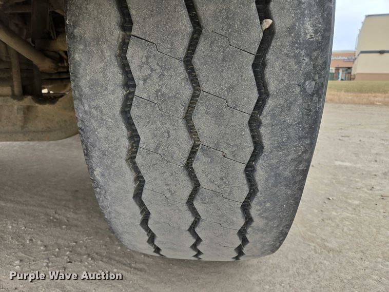 image for item EB1155 2011 Kenworth W900 ready mix truck