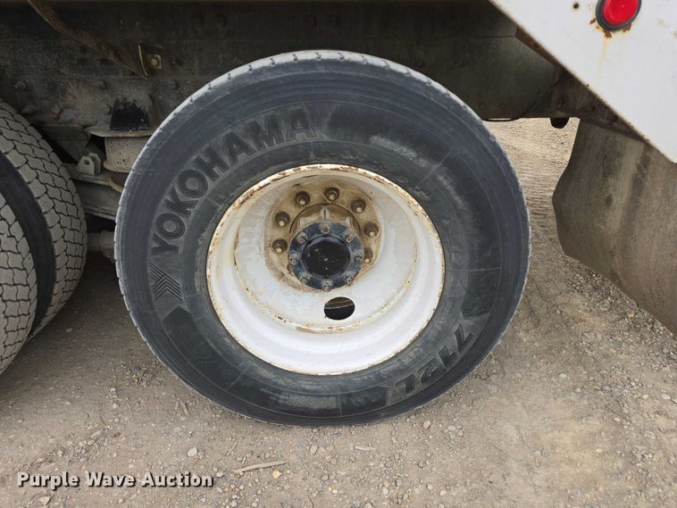 image for item EB1155 2011 Kenworth W900 ready mix truck